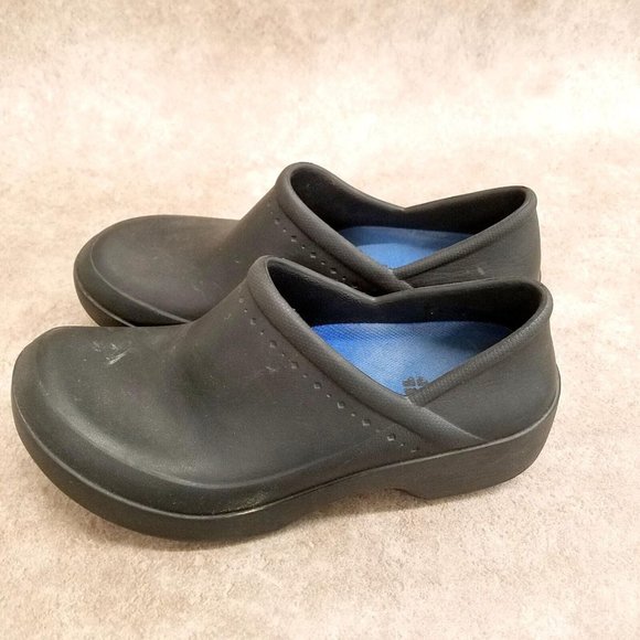 Shoes For Crews Womens Black Slip On Cobalt Loafer Slip and Oil Resistant Work - Picture 4 of 10